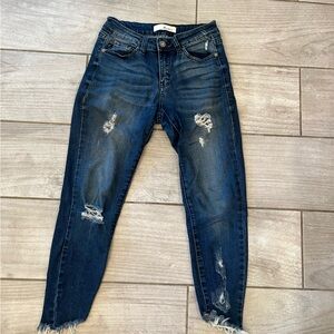 Distressed Kancan jeans